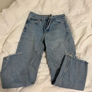 TOPSHOP Light Wash Jeans